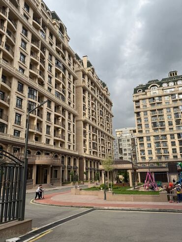 Офисы: Продаю Офис 440 м², С ремонтом, С мебелью, Частный дом, 1 этаж