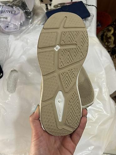 reebok krasovka: Размер: 38, цвет - Бежевый, Новый — 2