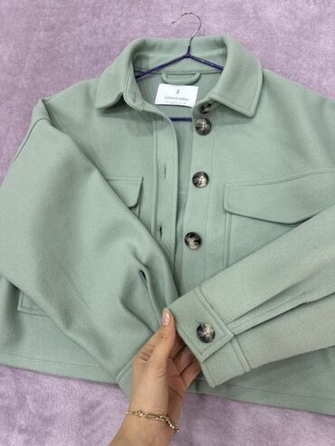 Kurtkalar: Qadın üst geyimləri – müxtəlif modellər 1) Açıq boz rəngli dəri — 5