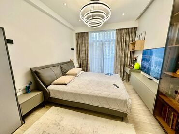 Продажа квартир: 3 комнаты, 113 м², Элитка, 4 этаж, Дизайнерский ремонт