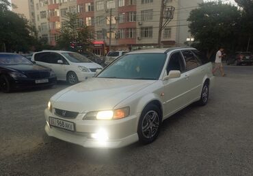 б 3 универсал: Honda Accord: 2001 г., 2.3 л, Автомат, Бензин, Универсал