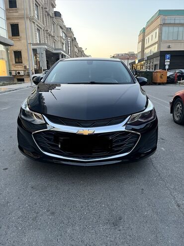 продажа авто в азербайджане: Chevrolet Cruze: 1.4 л | 2019 г. 176000 км Седан