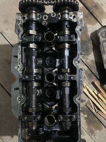 Двигатели, моторы и ГБЦ: Головка блока цилиндров (ГБЦ) 3‑цилиндровая, алюминиевая, с двумя — 1