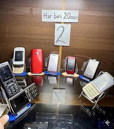 Nokia: Nokia 1, Qırıq, Düyməli, Sensor — 3