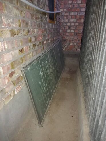 межкомнатная дверь бу: Межкомнатная дверь со стеклом, 263 * x 103 см, Б/у