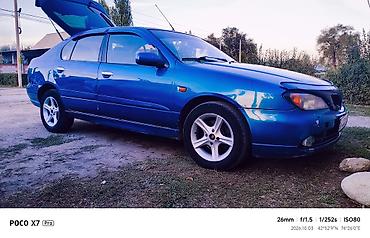 Nissan Primera: 2002 г., 1.8 л, Механика, Газ, Седан