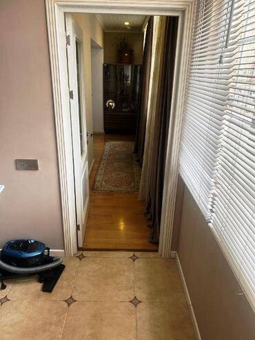 Köhnə tikili: Bakı, 5 otaqlı, Köhnə tikili, m. Xətai, 110 kv. m — 29