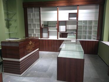 Rəf vitrinləri: Mağaza vitrin və mebel dəsti - Material: MDF-lam və şüşə — 8