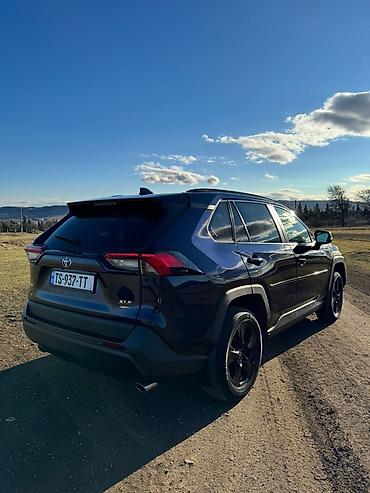 Toyota: Toyota RAV4: 2021 г., 2.5 л, Автомат, Бензин, Кроссовер — 6