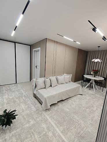 Посуточная аренда квартир: 2 комнаты, Душевая кабина, Постельное белье, Парковка — 7