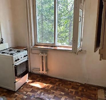 2 комнаты, 44 м², 6 мкр 104 серия, 3 этаж, Требуется ремонт