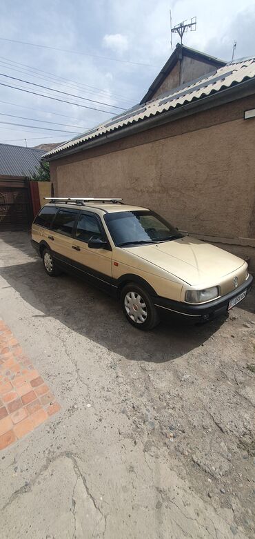 субару легайси: Volkswagen Passat Variant: 1991 г., 1.8 л, Механика, Бензин, Универсал