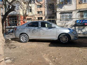 Chevrolet: Chevrolet Cobalt: 1.5 l | 2023 il 61500 km Sedan — 8