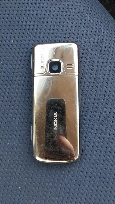 Nokia 6700 Slide, Б/у