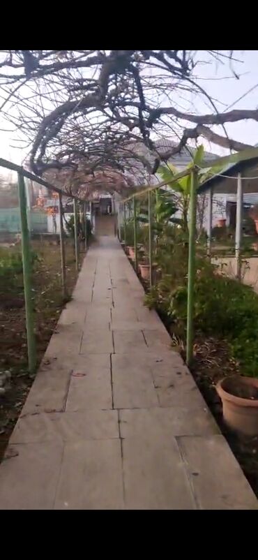 Həyət evləri və villaların satışı: 4 otaqlı, 220 kv. m, Kredit yoxdur, Orta təmir — 3