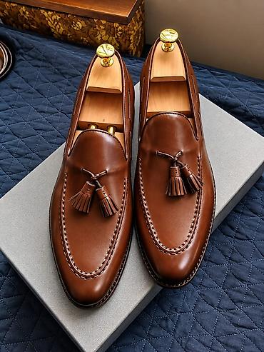 Ayaqqabılar: Klassik kişi mokasinləri – dəri tasselli loafer - Material: Yüksək — 1