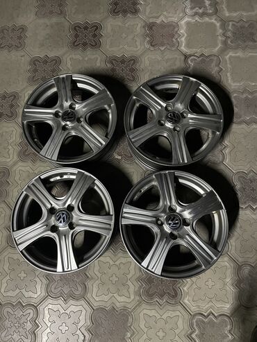 Диски: Литые Диски R 15 Volkswagen, Комплект, отверстий - 4, Б/у — 2