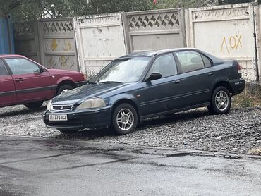 на хонда: Honda Civic: 1997 г., 1.5 л, Механика, Бензин, Седан