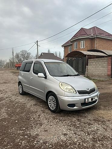 Toyota: Toyota Funcargo: 2003 г., Бензин — 1