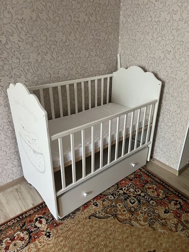 топчаны ош: Продаю детскую кроватку ( почти новая)✨ Продаю по причине переезда