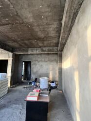 Köhnə tikili: Bakı, 3 otaqlı, Köhnə tikili, m. Elmlər Akademiyası, 210 kv. m — 10