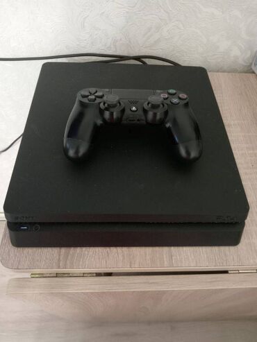 Oyun diskləri və kartricləri: Playstation 4 slim 500GB. Ideal veziyyetdedi problemi yoxdu. Yoxlaya