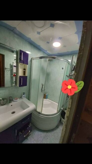 Uzunmüddətli kirayə mənzillər: Suraxanı rayonu Yeni Günəşli (D Massivində) qəsəbəsində köhnə tikili 9 -da lalafo.az — 11 Uzunmüddətli kirayə mənzillər: Suraxanı rayonu Yeni Günəşli (D Massivində) qəsəbəsində köhnə tikili 9 — 11