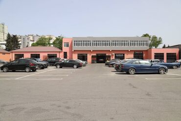 Digər kommersiya daşınmaz əmlakı: Nərimamov rayonu ziya buyadovda 300kv sahəsi olan servis icareye — 1