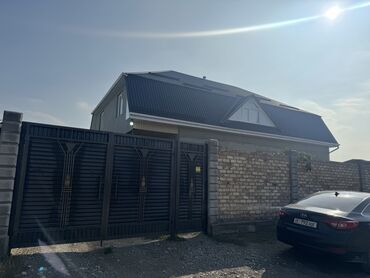 продаю дом село ак жол: Дом, 250 м², 8 комнат, Собственник, Евроремонт
