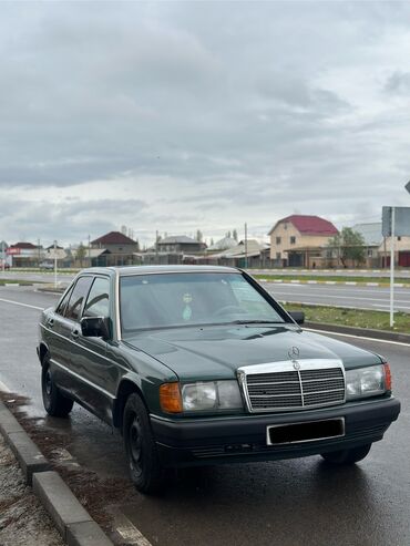 мерсадес: Mercedes-Benz 190 (W201): 1990 г., 2 л, Механика, Бензин, Седан
