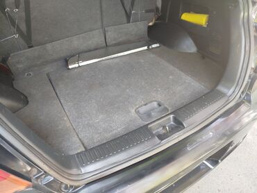 Mitsubishi: Mitsubishi Airtrek, qara rəng, universal kuzov. Xüsusiyyətlər: - — 7