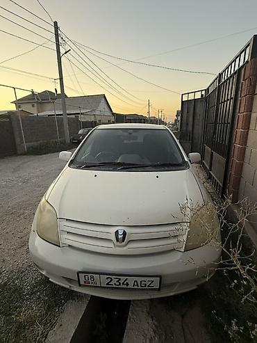 corolla 2004: Toyota Ist: 2003 г., 1.3 л, Автомат, Бензин, Хэтчбэк — 1