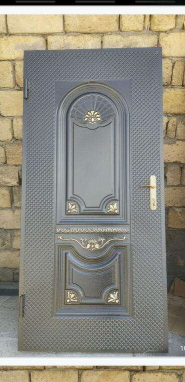 Giriş qapıları: Yeni Giriş qapısı 90x205 sm Zamok və çərçivə ilə, Zəmanətli, Ödənişli quraşdırma, Ödənişli çatdırılma, Rayonlara çatdırılma — 12