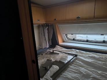 caravan: Karavan Hobby deluxe easy. Sərnişin sayı - 4 İstehsal ili - 2003 — 3