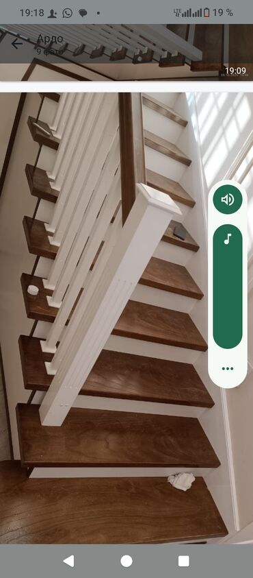 двух этажный дом: Деревянная лестница Для дома, Форма лестницы: Прямая, Стиль: Классический