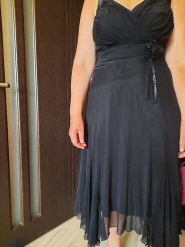 красивые платья на прокат в баку: Вечернее платье, S (EU 36)