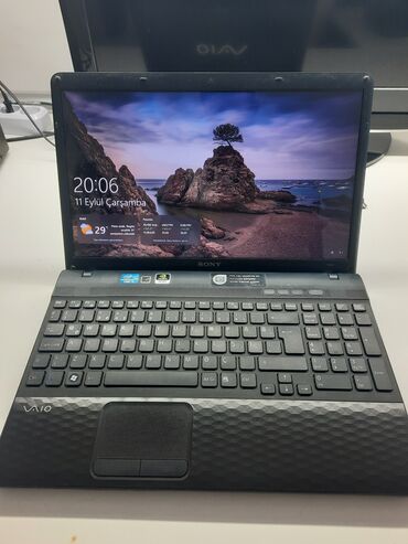 gt 1030: İşlənmiş Sony, 15.6 ", Intel Core i5, 256 GB, Ünvandan götürmə