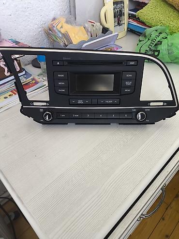 monitorlar: Hyundai Elantra 2018 Amerikadan gəlib üstündən çıxma manitor heç bir — 4