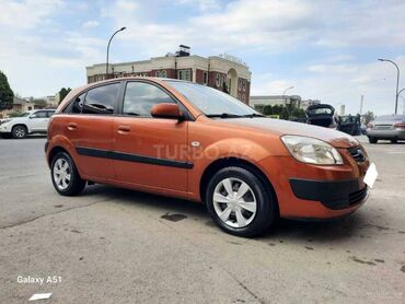 spoiler satilir: Kia Rio: 1.5 l | 2006 il Hetçbek