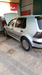 меняю дом на авто: Volkswagen Golf: 2002 г., 1.6 л, Автомат, Бензин, Хетчбек
