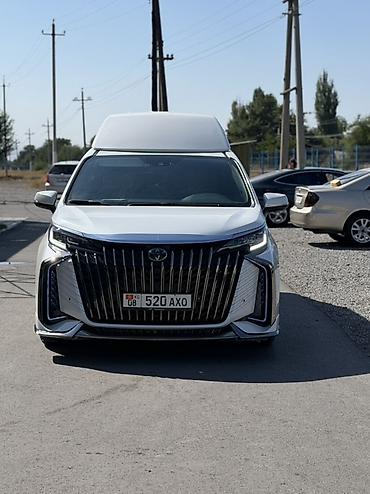 тайота хилюкс: Toyota Sienna: 2023 г., 2.5 л, Автомат, Гибрид, Минивэн — 1