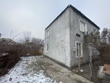 Продажа домов: Дом, 140 м², 5 комнат, Риэлтор, Старый ремонт