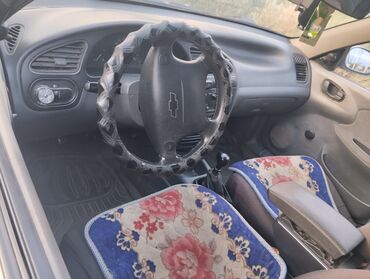 тракторы продажа: Chevrolet Lanos: 2005 г., 1.5 л, Механика, Бензин, Седан