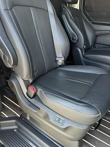 продо: Hyundai Staria: 2023 г., 3.5 л, Автомат, Газ, Минивэн — 9