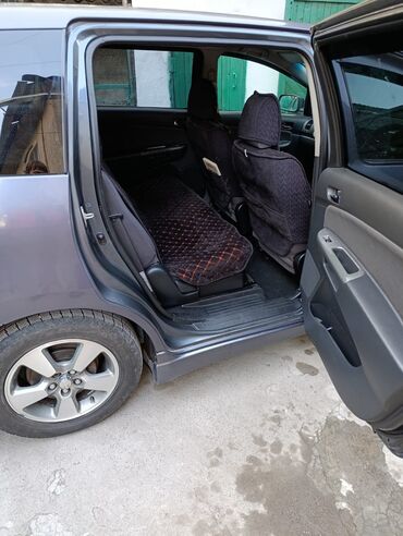 Toyota: Toyota WISH: 2003 г., 1.8 л, Автомат, Бензин, Минивэн at lalafo.kg — 9 Toyota: Toyota WISH: 2003 г., 1.8 л, Автомат, Бензин, Минивэн — 9