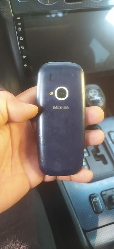 Мобильные телефоны: Nokia 3310, цвет - Голубой, Кнопочный — 2