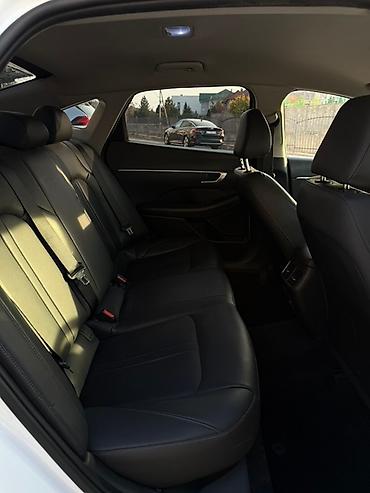 Hyundai: Hyundai Sonata: 2021 г., 2 л, Автомат, Газ, Седан — 9