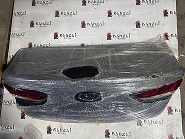 sonata ef: Крышка багажника Hyundai, 2017 г., Б/у, Оригинал — 2