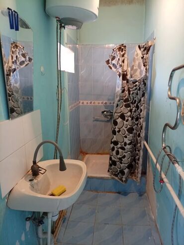 по часовая аренда: 60 м², 3 комнаты, Теплый пол, Бронированные двери, Забор, огорожен