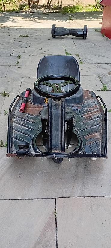 drift car elektrikli scooter: Razor RipRider 360 drifting üçün nəzərdə tutulmuş üç təkərli — 2
